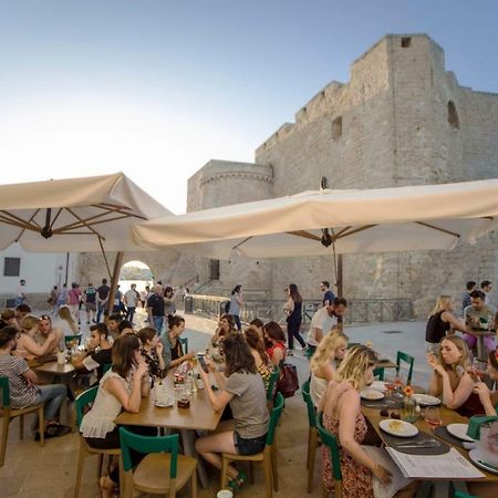 Casa Vacanze Antiche Mura E Poi Monopoli Buitenkant foto